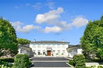 A LIFESTYLE OF WORLD CLASS REFINEMENT AND LUXURY