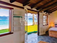 PRIVATE ISLAND UBATUBA BAY
