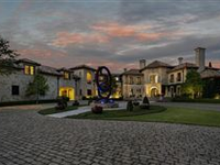 RESORT-STYLE LIVING AT ITS FINEST