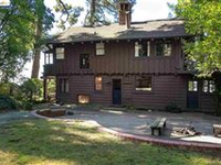 CRAFTSMAN LODGE RETREAT