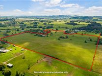 41.7 ACRES OF PURE LIFESTYLE LIVING