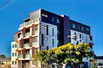 BOUTIQUE CITY-FRINGE APARTMENT