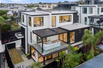 ULTIMATE LOW-MAINTENANCE MODERN LIFESTYLE