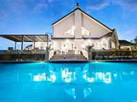EPITOME OF ELEGANT ARCHITECTURAL DESIGN IN PUKEKOHE