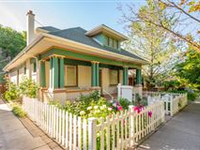 A COVETED WALKABLE LIFESTYLE