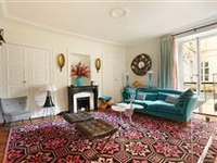 RUE DES BEAUX-ARTS APARTMENT