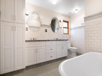 FULLY REMODELED CUSTOM MODERN CRAFTSMAN