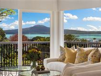 GORGEOUS FAMILY HOME IN A BEAUTIFUL AND TRANQUIL SETTING
