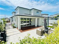 WONDERFULLY SPACIOUS AND WARM WEATHERBOARD HOME