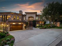 RARE CUSTOM OCEAN VIEW HILL SECTION HOME