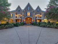 SEVEN PORCHES