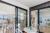 LIGHT AND BRIGHT SUNDRENCHED HOME IN AUCKLAND