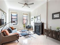 SUNNY AND QUIET TOP FLOOR APARTMENT IN CHELSEA