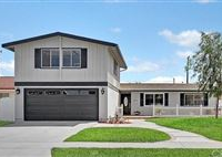 LUXURIOUS REMODELED HOME IN A FAMILY-FRIENDLY NEIGHBORHOOD