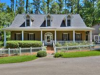 A BEAUTIFUL HOME IN AUGUSTA