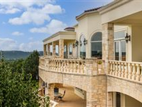GRAND ESTATE HOME WITH 180-DEGREE VIEWS