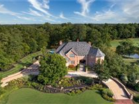 GORGEOUS RESORT-STYLE PROPERTY