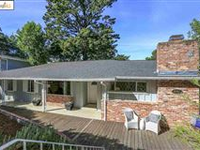 TRANQUIL MID-CENTURY MODERN RANCHER