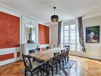 LUXURIOUS THIRD FLOOR APARTMENT