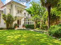 HAVEN OF PEACE IN A BUCOLIC SETTING
