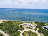 BREATHTAKING VIEWS FROM THE PERFECT BEACH COTTAGE