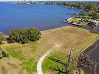 BEAUTIFUL PROPERTY ON PRIEN LAKE