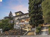 METICULOUSLY TRANSFORMED 1916 HOME