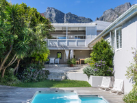 TRANQUIL BEACH HOUSE STYLED HOME WITH GREAT FLOW