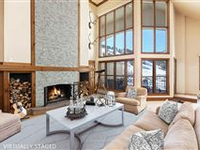 TOP FLOOR PENTHOUSE IN COVETED LOCATION