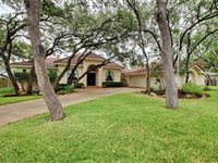 BEAUTIFUL CUSTOM HOME IN NORTHWEST HILLS