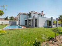 NEW FIVE BEDROOM HOUSE IN PRIME CASCAIS LOCATION