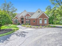 CUSTOM BRICK COLONIAL IN FARMINGTON HILLS