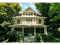STUNNING TURN-OF-THE-CENTURY CURB APPEAL 