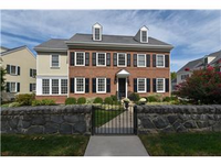 HOME STEPS FROM ROCKFORD PARK