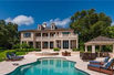 A HIDDEN PARADISE ON PRIZED SIESTA KEY