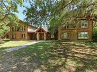 CUSTOM DESIGNED CYPRESS LOG CABIN STYLE HOME