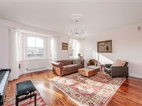 WONDERFULLY BRIGHT THREE BEDROOM MAISONETTE