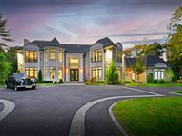 NEWLY CONSTRUCTED SHOWPLACE