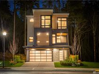 CONTEMPORARY LUXURY RESIDENCE IN NEW COMMUNITY