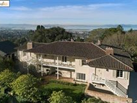 WONDERFUL ARCHITECT-DESIGNED 1930'S