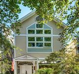 LOVELY, LIGHT-FILLED HOME IN TREE-LINED LINCOLN PARK STREET