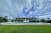 HOME IN PRESTIGIOUS BAKKERO
