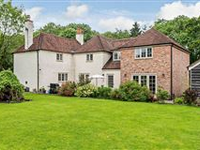 FELLERS LODGE - AN IMPRESSIVE DETACHED PERIOD PROPERTY WITH STABLES