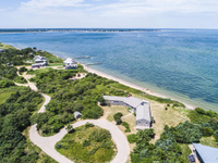 BREATHTAKING VIEWS FROM THE PERFECT BEACH COTTAGE