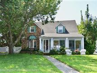 LOVELY SEA GIRT CAPE