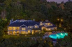 THE OAKMONT ESTATE - PRIVATE RETREAT IN MANDEVILLE CANYON