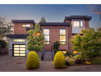 WEST COAST CONTEMPORARY RESIDENCE