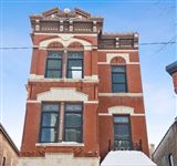 MASSIVE DUPLEX FOR RENT IN THE HEART OF LINCOLN PARK