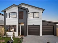MODERN AND CLASSY SIX-BEDROOM FAMILY HOME