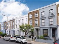 CHARMING THREE-BEDROOM APARTMENT WITH A PRIVATE TERRACE